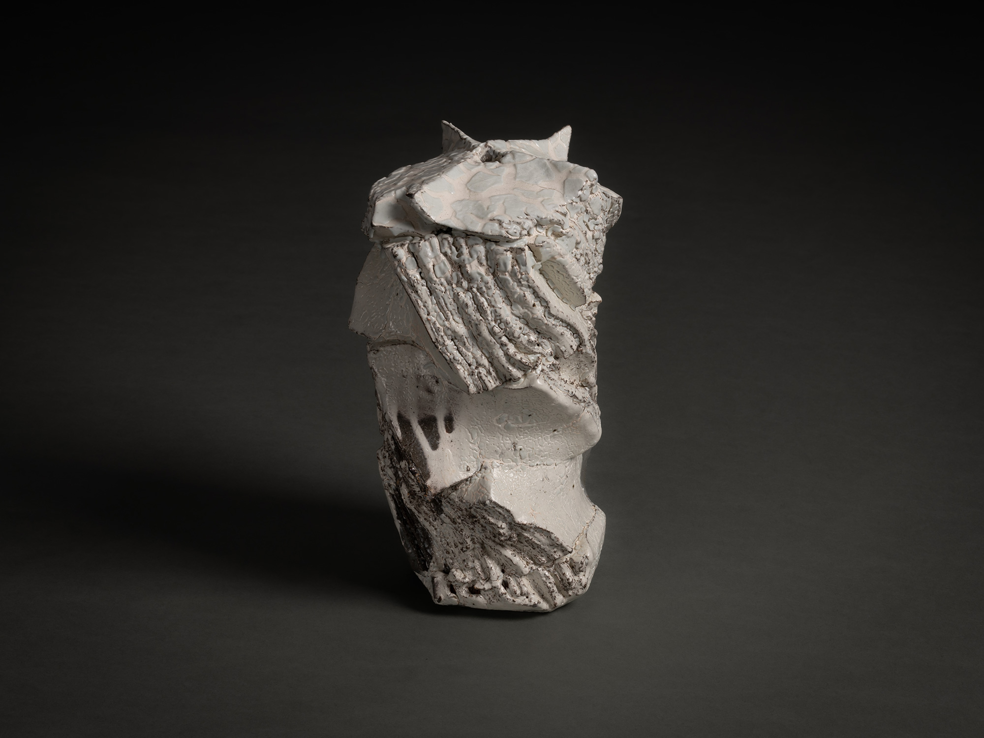 Kohiki Sculptural Form by Shōzō Michikawa is an abstract ceramic sculpture with an angular vertical...
