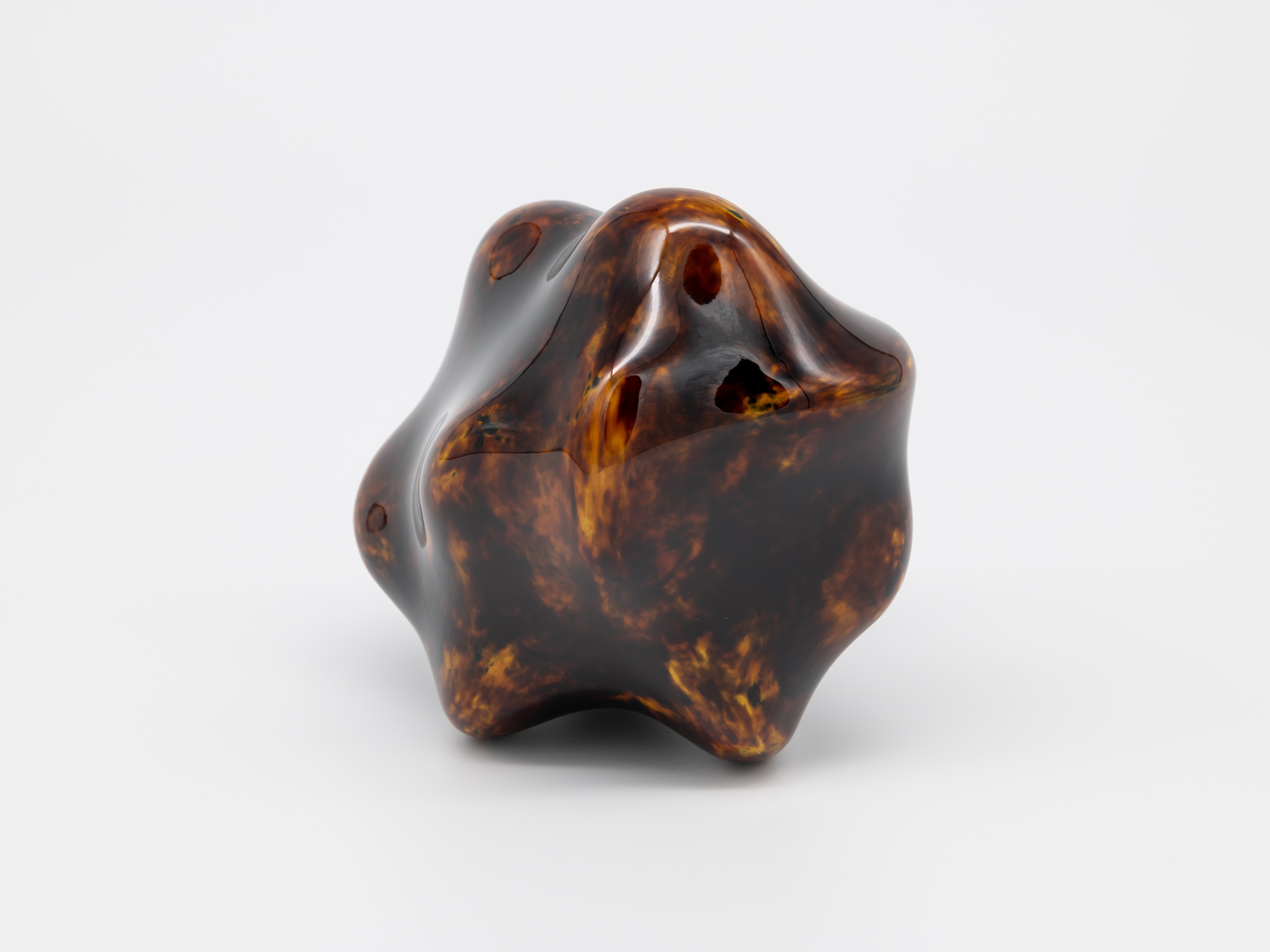 A small, freestanding contemporary lacquer sculpture titled Untitled (tangled) by Genta Ishizuka,...