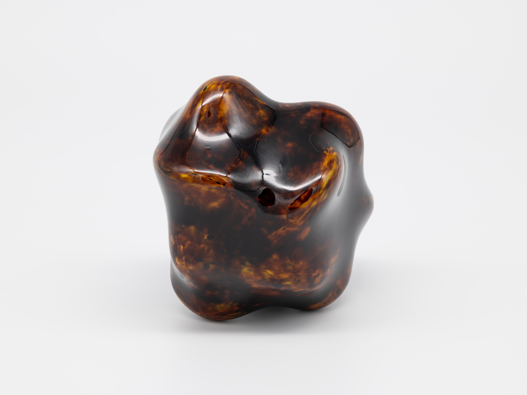 A small, freestanding contemporary lacquer sculpture titled Untitled (tangled) by Genta Ishizuka,...